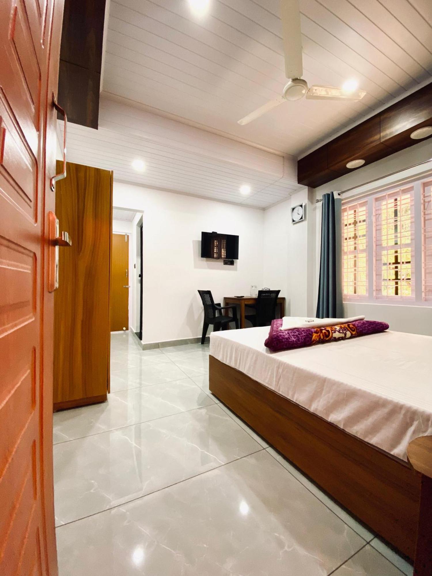 Drizzle Valley Homestay Munnar